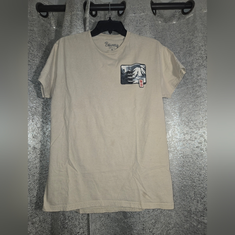 Bowery Supply Japan Mount Fuji Mens Medium